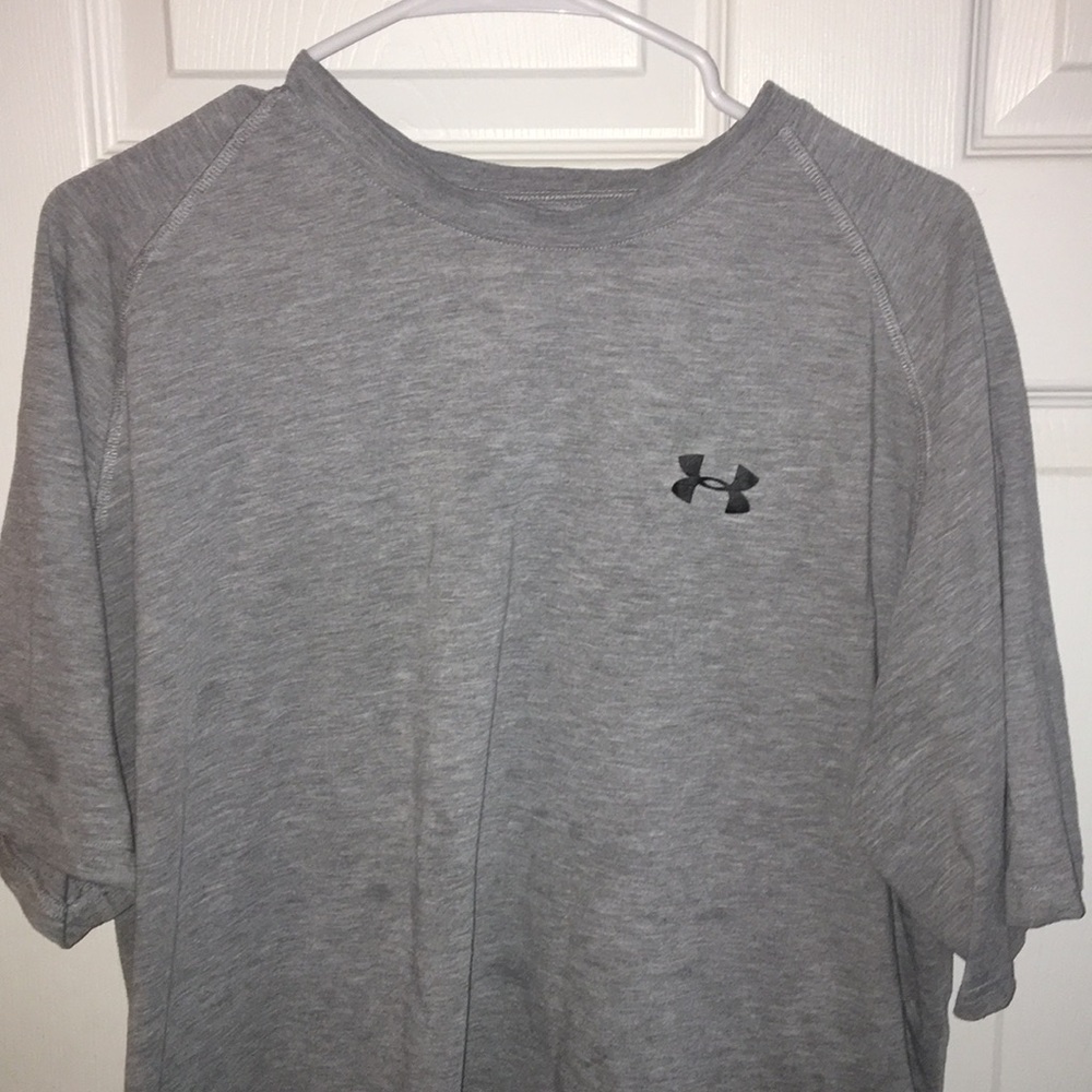 Under armour workout shirt